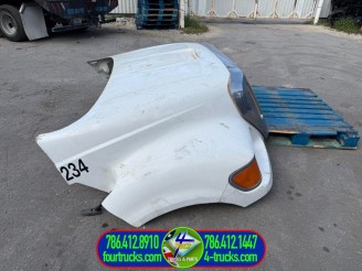2007 FORD F650 HOODS 