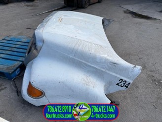 2007 FORD F650 HOODS 