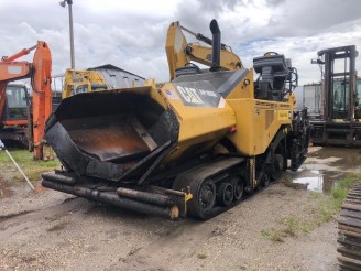 2012 CATERPILLAR AP1055E ASPHALT PAVER