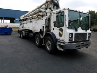1998 MACK MR600 CONCRETE PUMP TRUCK