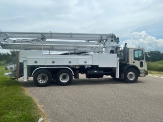 1997 MACK MR600 CONCRETE PUMP TRUCK