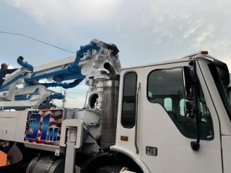 2006 STERLING ST CONCRETE PUMP TRUCK