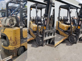 2003 CATERPILLAR FORKLIFT GC25K