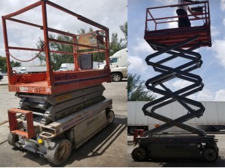 2012 SCISSOR SKYJACK LIFT
